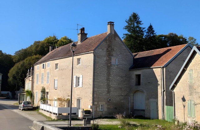 Country House “Gîte De Scène” with Private Terrace