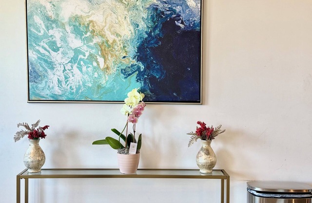 Cozy 3-bedroom condo with WiFi, AC in fabulous Hanover pet and family friendly