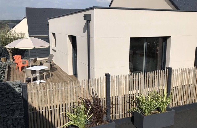 Cozy 38sqm Gîte Near Beach, Shops, with Terrace, EV Charger, Baby Equipments & Accessibility Features
