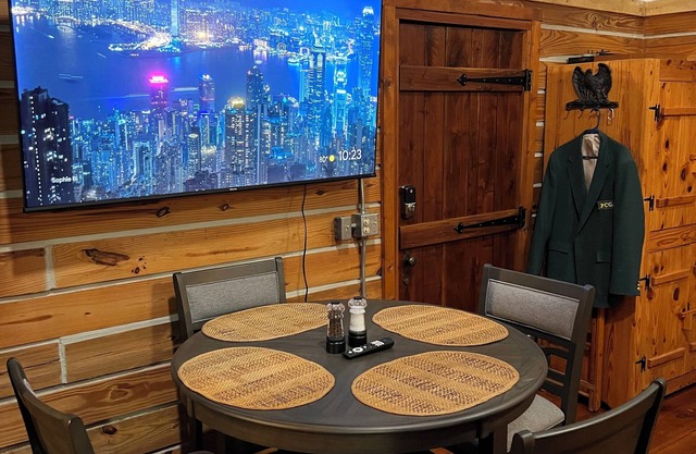 Cozy cabin all new everything.