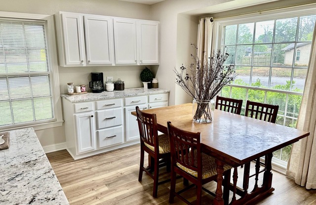 Cozy Camellia with fully fenced yard