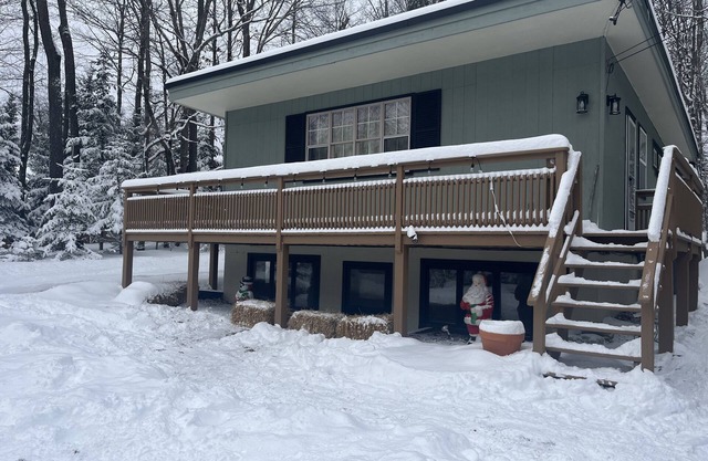 Cozy home in the ADK, amazing location!