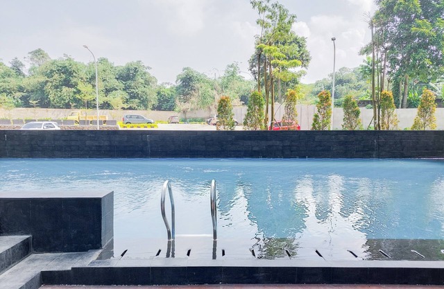 Cozy Living Studio Room At Urbantown Serpong Apartment