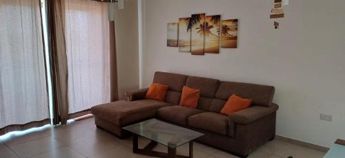 Cozy Private room in apartment in Ħal Safi, Malta