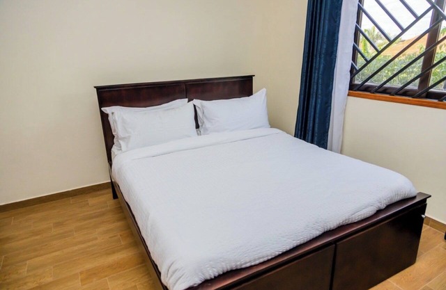 Cozy Residences Kampala 005