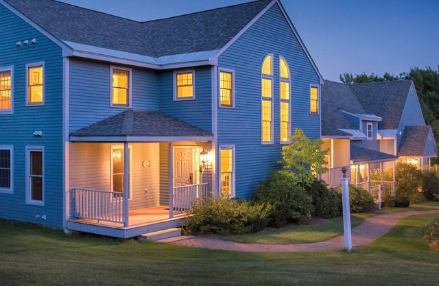 Crotched Mountain Golf Club, Autumn Leaf Peeping