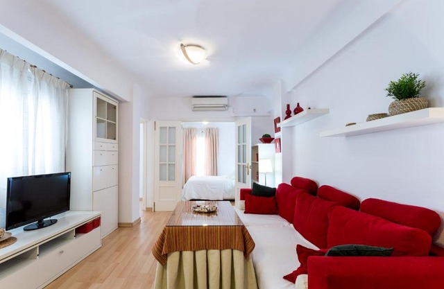 Cs Para Familias junto a Plaza de San Marcos