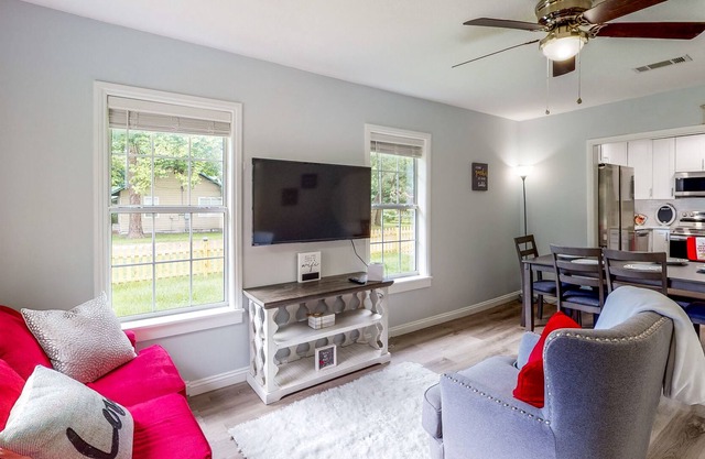 Cute Bungalow on Large Corner Lot with Fenced Dog-Friendly Yard, Near Springs