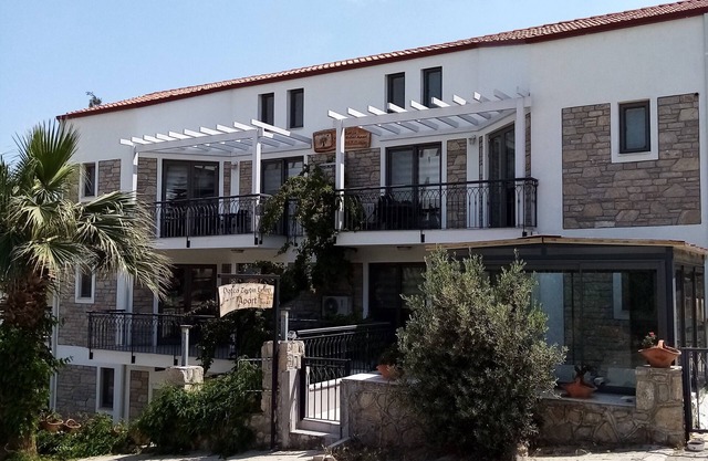 Datça Zeytinevleri Apart