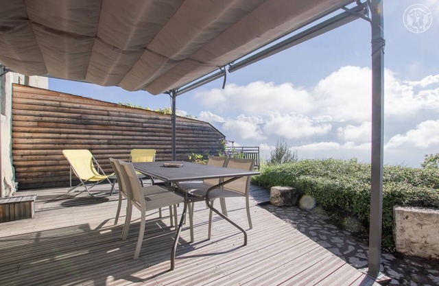 DE LA TOUR - PLANCHERINE