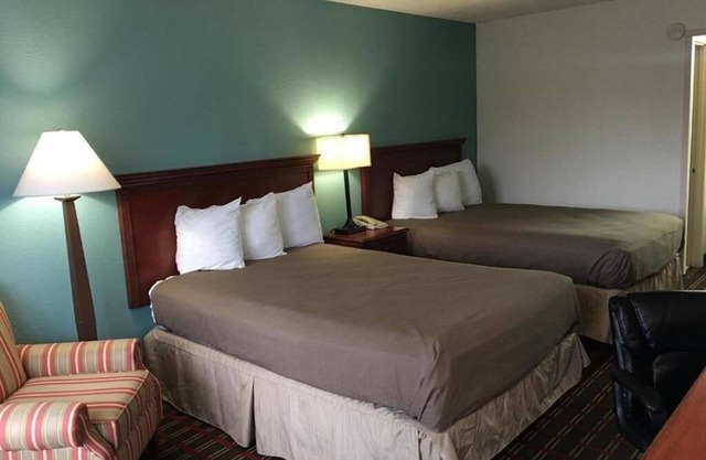 Deluxe 2 Double Beds in Music Valley