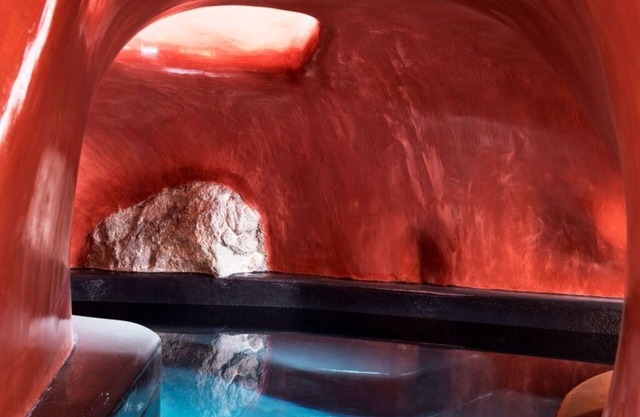 Deluxe Cave Villa with Indoor Cave Pool