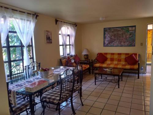 Departamento Ubicacin, Cmodo, Estacionamiento