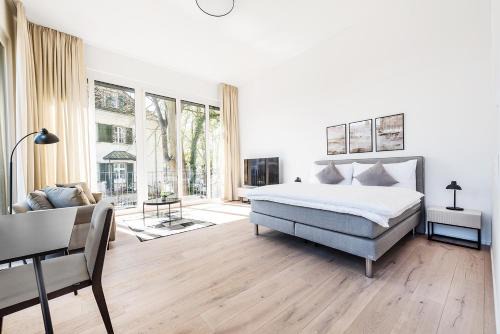 DESIGN-STUDIO 4 !Gratis Parken, Free Parking!