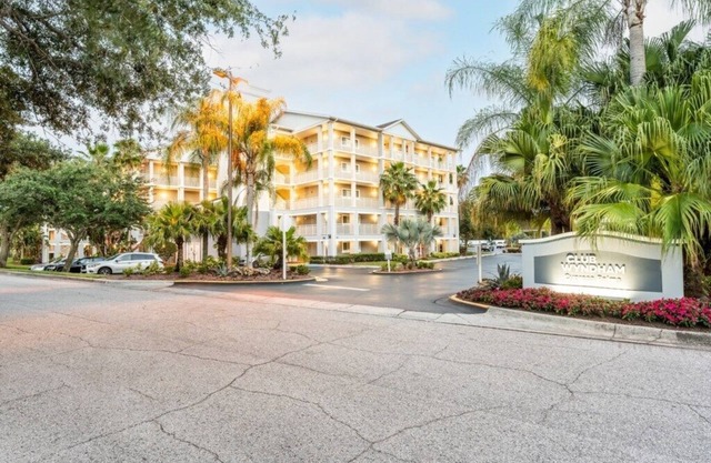 Diamond Resorts Cypress Pointe Resort - 3 Bedroom Lockoff