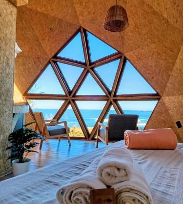 Domos Mare - Glamping frente al Mar