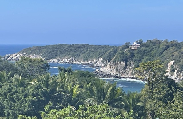 Double bungalow 5 minutes from the beach