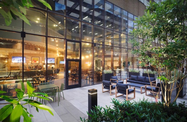 DoubleTree by Hilton Hotel Nashville Downtown