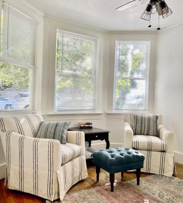 Downtown Updated Craftsman, Pet Friendly