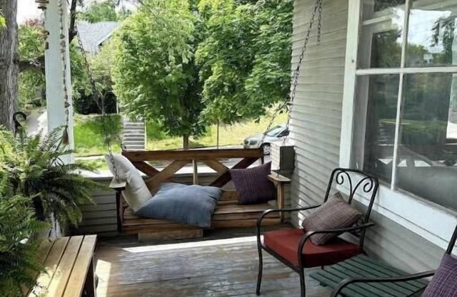 Dundee Charmer in the heart of Historic Dundee, close to CWS