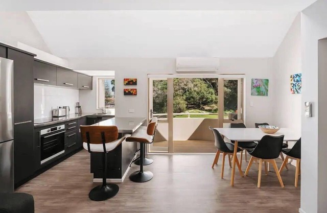 Dunes on Drury ~ Mount Maunganui - Beyonder Holiday Homes