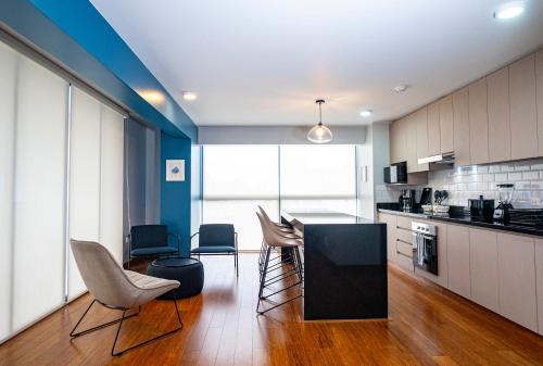 Duplex Moderno y Espacioso en Miraflores