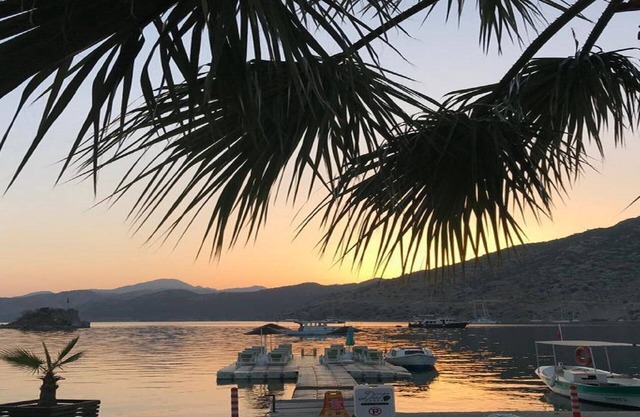 Dut House Selimiye