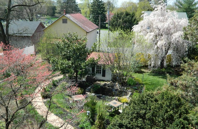 E J Bowman House Bed & Breakfast