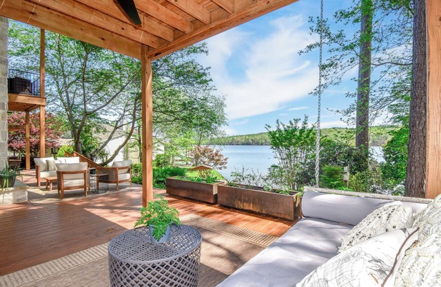 Eagle's View by Big Fish Real Estate Group at Lake Martin