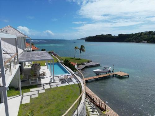 EAST KEYS - Villa Jamming, piscine à débordement et accès privé à la mer