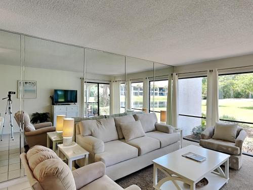 Edgewater Villa #703