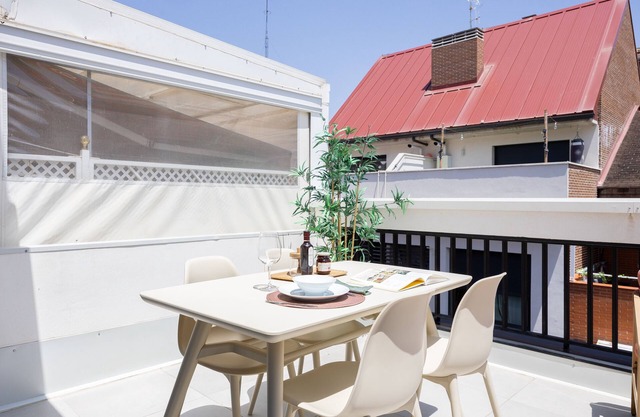 Edmond Vibes Airport - Ifema Hub