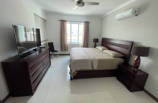 Elegant 1-bedroom apartment in the heart of New Kingston with roof top pool