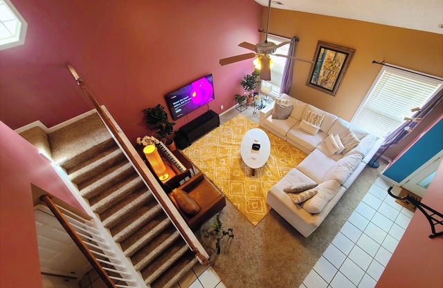 Elegant 4BR Retreat Near Hospitals - Pet Friendly