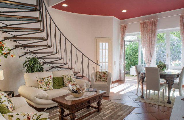 Elegant Villa Lu Center of Cagliari