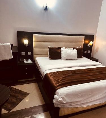 Elite Gold Luxury Hotel