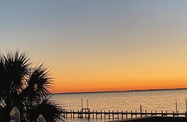 Enjoy a family retreat in Coastal North Carolina