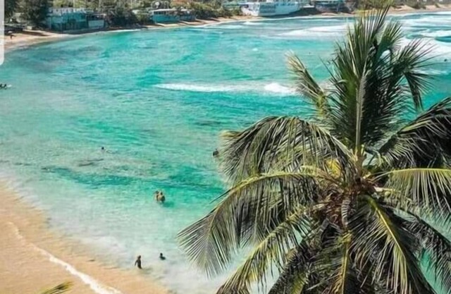 "Escape to Paradise at Montones Beach Studio B-3: Your Serene Vacation Haven!"