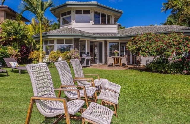 Escape to Paradise - 2-Bedroom Luxury Home with Spectacular Views