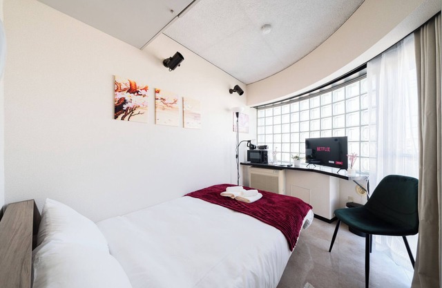 Excellent access to Shibuya area! Residence 2 minutes from the station