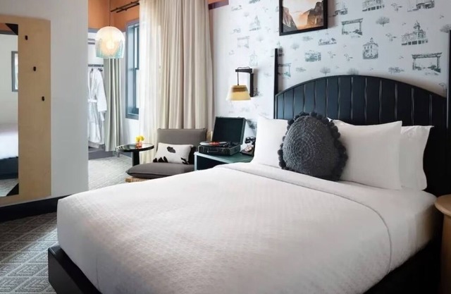 Explore Yosemite & Stay in Comfort at El Capitan Hotel @ Merced