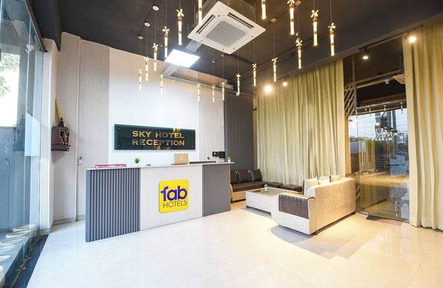 Fabhotel Sky I