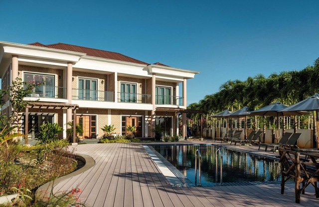 Fabulous 3BR/3BA villa in serene south of Mahé island ~ Pool/WIFI/AC/concierge