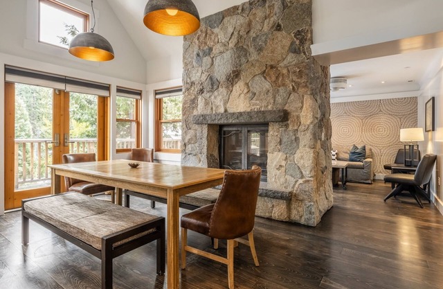 Fall Stays Available! Near Lake and Ski Resort! Shared Fire Pit! Fireplace!