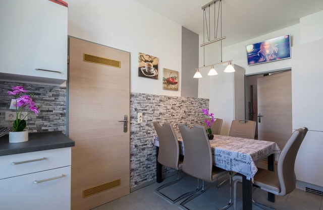 Familienfreundliche 4 Zi.ferienwoh/monteurswohnung