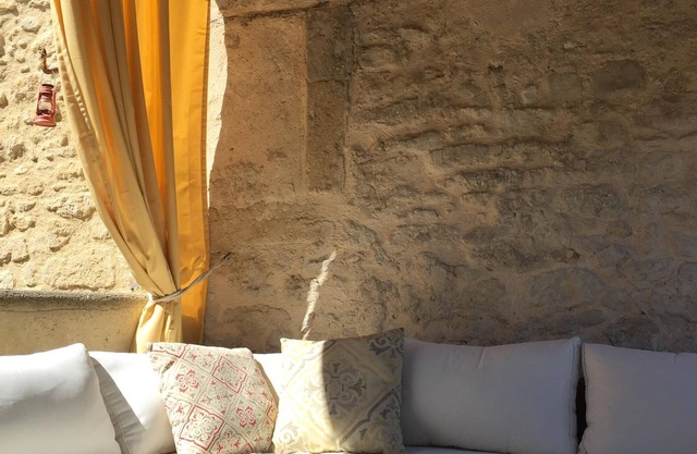 Family + Friends: Provence Chic - Central location for ultimate Luberon touring