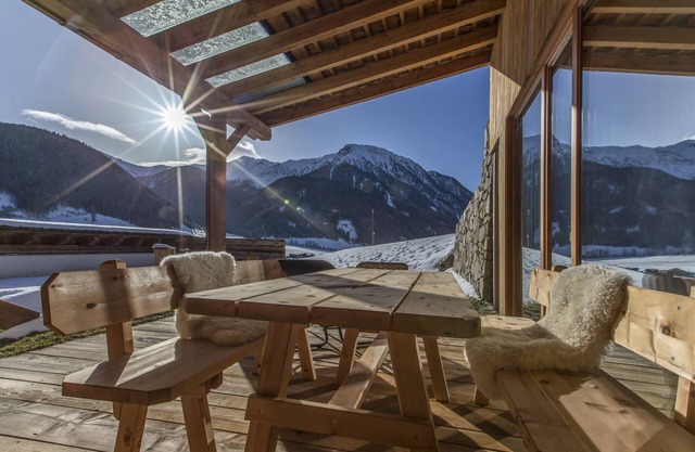 Fantastic secluded location, suitable for couples, dogs allowed, wellness in the chalet