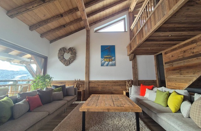 Ferme Des Cornuts, Minutes to Les Get-Sleeps 15