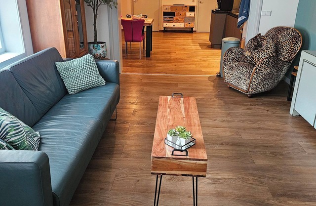 Fine ground floor apartment. Atmospheric, comfortable and child-friendly.