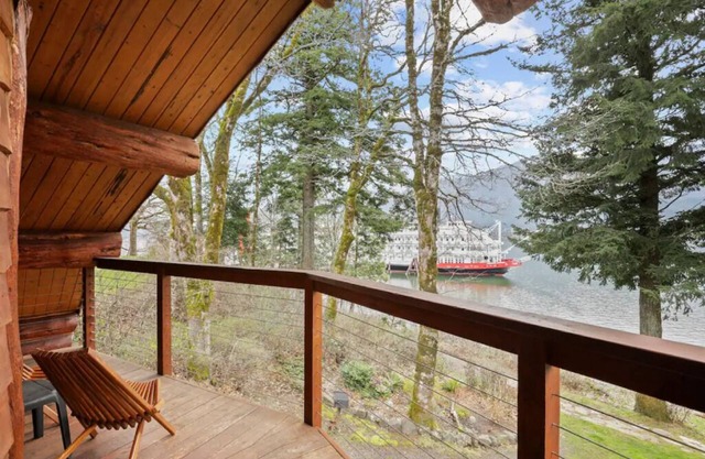 Fir Cabin at Wilder and Pine Riverside Cabins